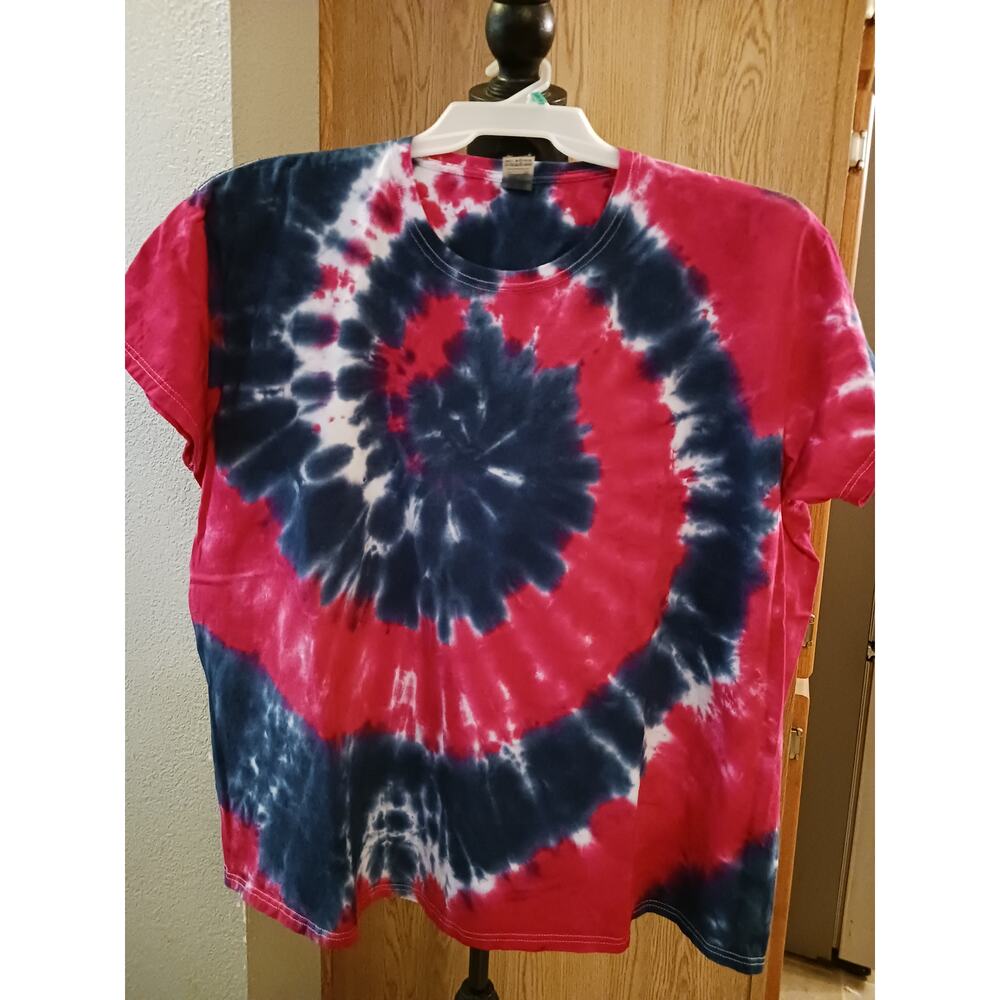Fuscia and Cobalt Blue Spiral Tie Dye T-Shirt Blue NWT Size 3XL